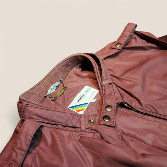 Burgundy 1980s vintage members - Picture 3 of 4